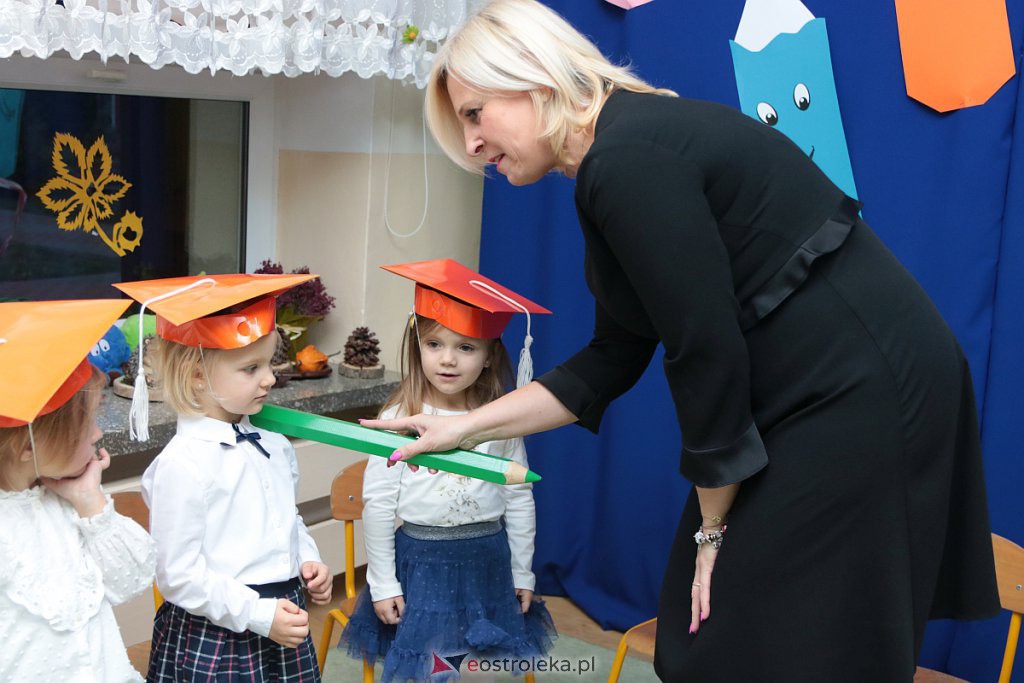 Pasowanie na przedszkolaka w „Krainie Misiów” [21.11.2019] - zdjęcie #72 - eOstroleka.pl