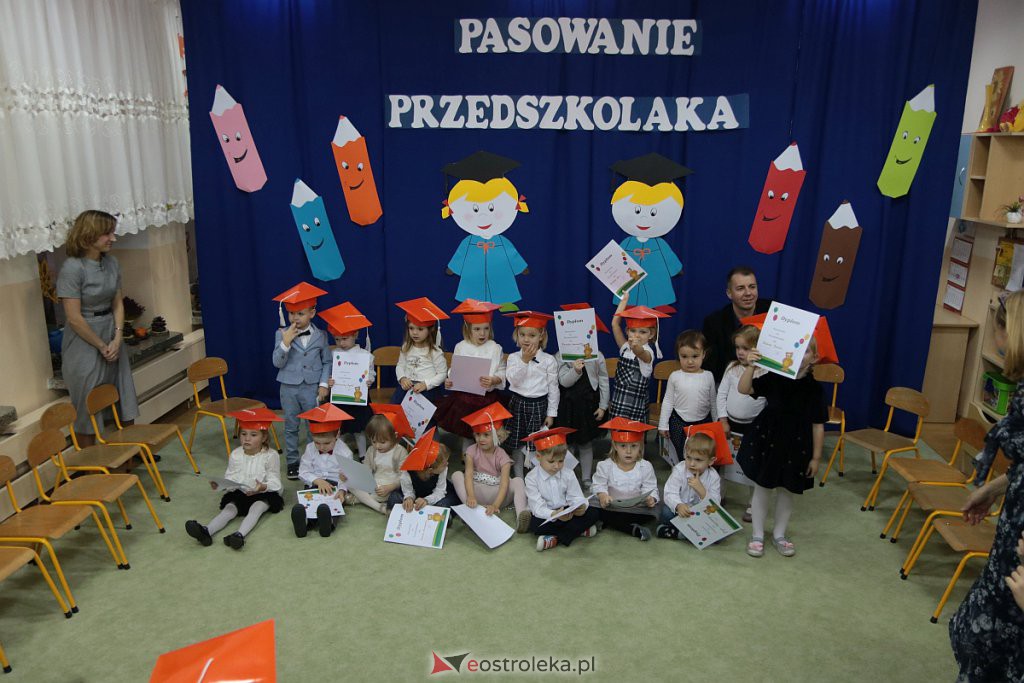 Pasowanie na przedszkolaka w „Krainie Misiów” [21.11.2019] - zdjęcie #2 - eOstroleka.pl