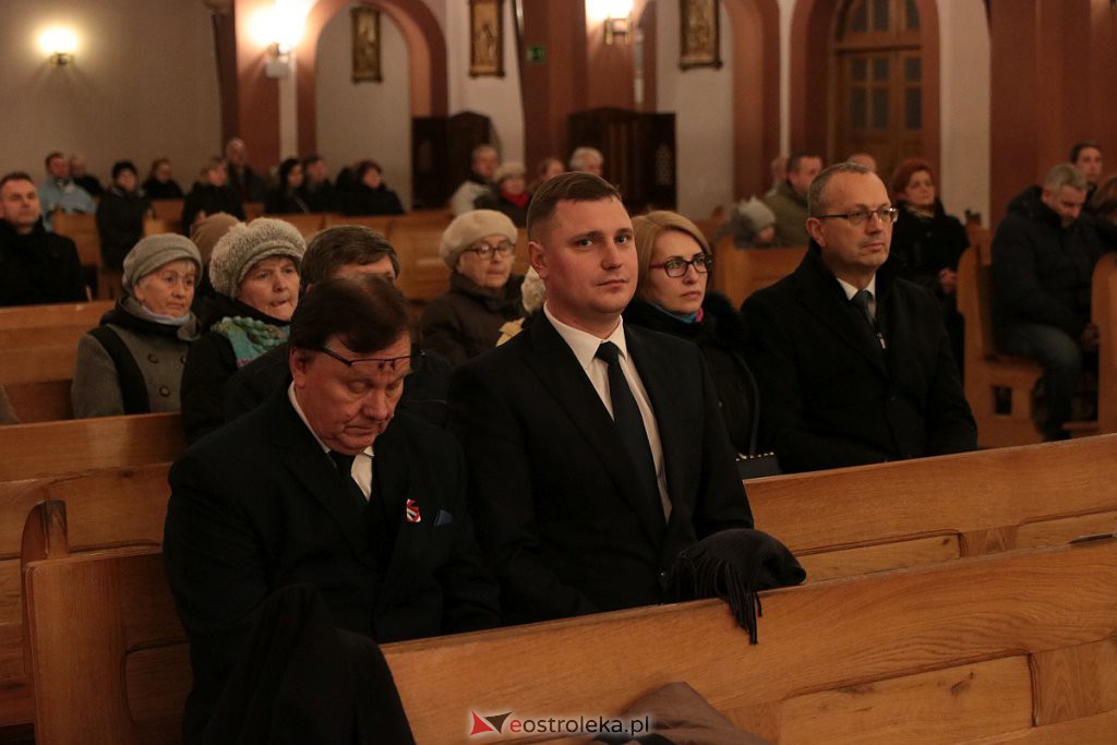Ostrołęka uczciła pamięć zmarłych samorządowców [ZDJĘCIA] - zdjęcie #7 - eOstroleka.pl