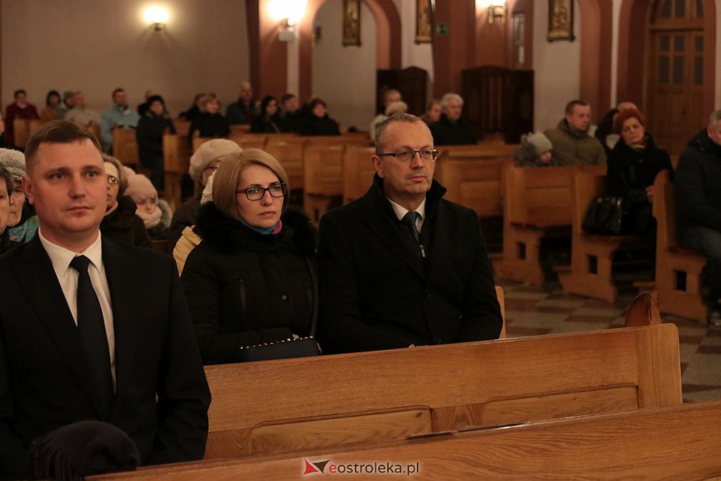 Ostrołęka uczciła pamięć zmarłych samorządowców [ZDJĘCIA] - zdjęcie #8 - eOstroleka.pl