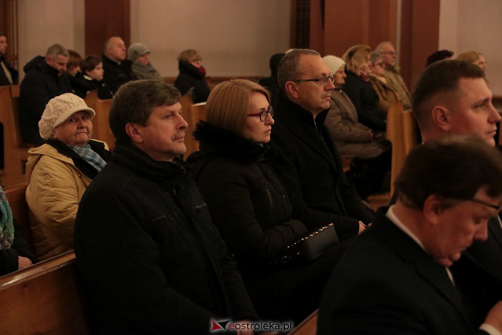 Ostrołęka uczciła pamięć zmarłych samorządowców [ZDJĘCIA] - zdjęcie #14 - eOstroleka.pl