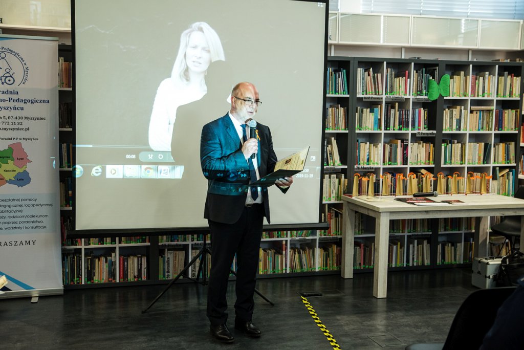Akcja „Stop zagrożeniom” w kadzidlańskiej bibliotece [25.11.2019] - zdjęcie #5 - eOstroleka.pl
