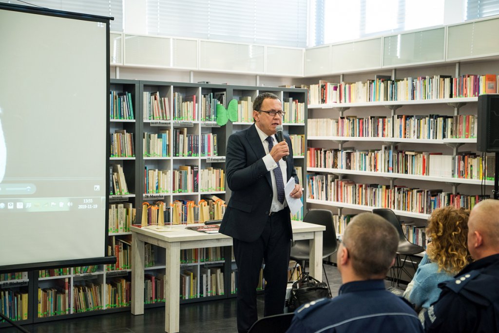 Akcja „Stop zagrożeniom” w kadzidlańskiej bibliotece [25.11.2019] - zdjęcie #6 - eOstroleka.pl