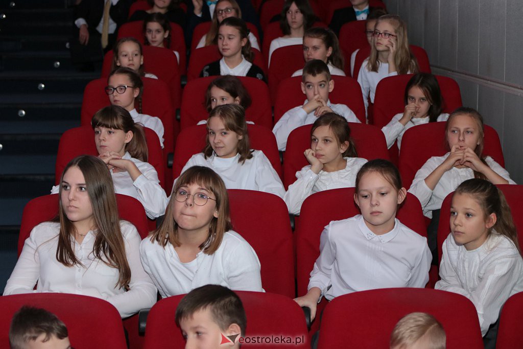 XXII Ostrołęckie Spotkania Chóralne w patriotycznym tonie [24.11.2019] - zdjęcie #35 - eOstroleka.pl