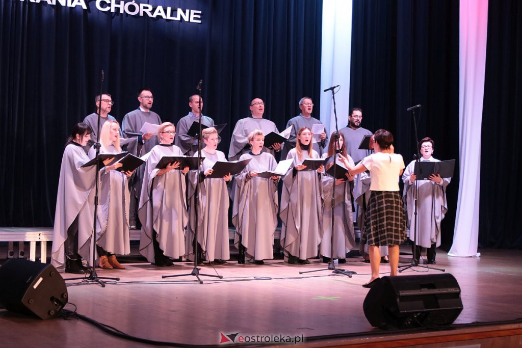 XXII Ostrołęckie Spotkania Chóralne w patriotycznym tonie [24.11.2019] - zdjęcie #31 - eOstroleka.pl