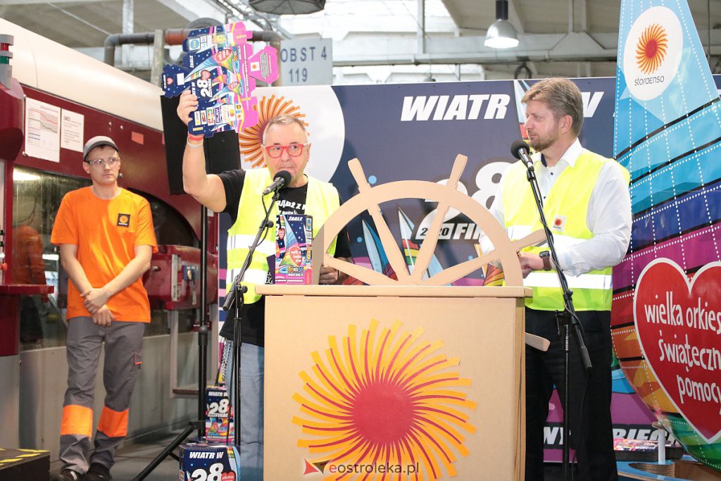 Jerzy Owsiak odwiedził Ostrołękę. Pokazał puszkę 28. finału i symbolicznie rozpoczął ostatni etap produkcji [27.11.2019] - zdjęcie #24 - eOstroleka.pl