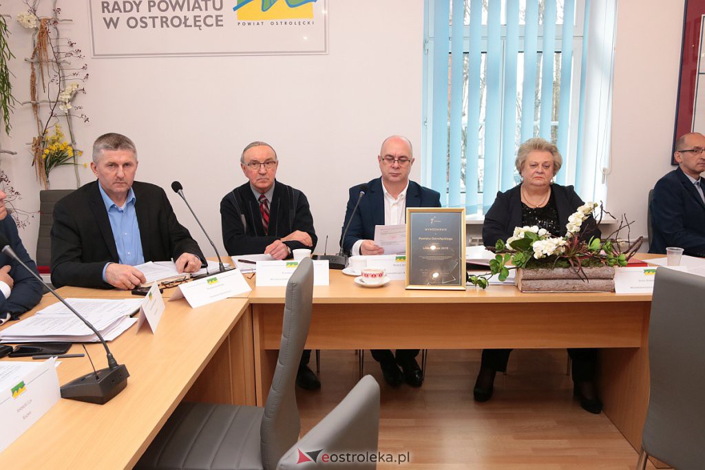 XIII sesja Rady powiatu w Ostrołęce [28.11.2019] - zdjęcie #22 - eOstroleka.pl