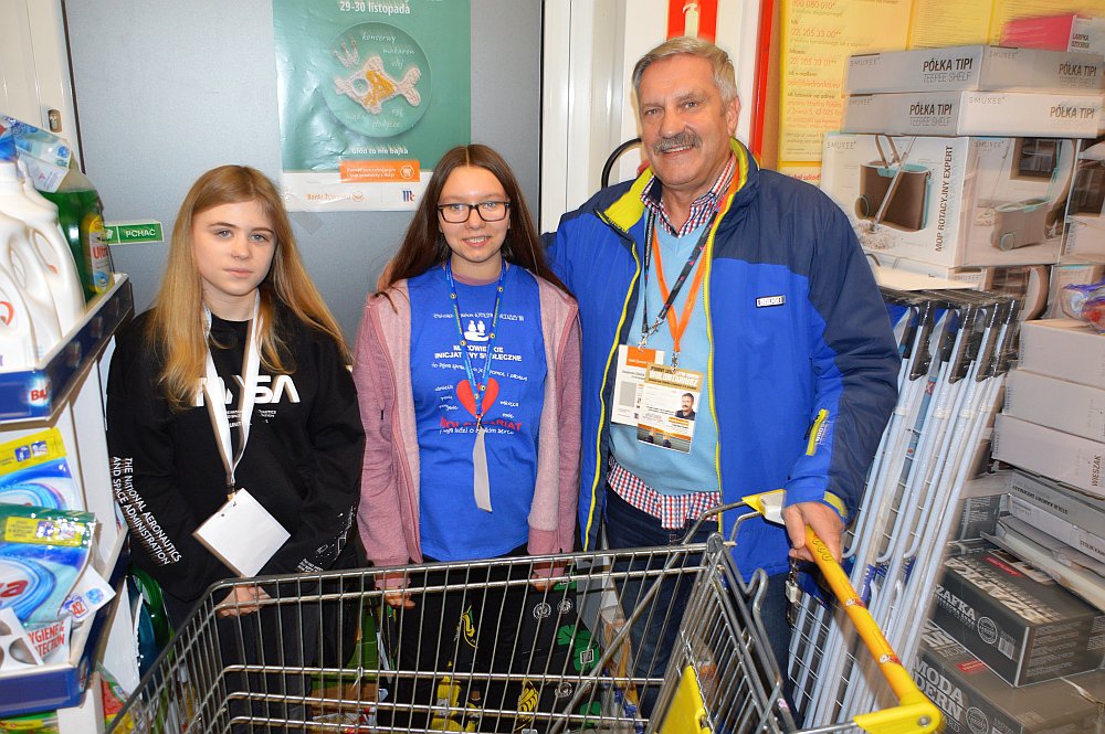 11. Świąteczna Zbiórka Żywności dobiegła końca [01.12.2019] - zdjęcie #2 - eOstroleka.pl