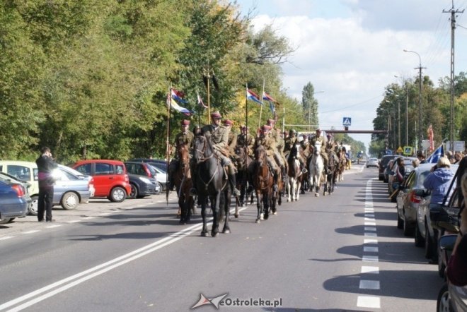 Uroczystości Święta Pułkowego w 90 Rocznice Bitwy Pod Zasławiem (19.09.2010) - zdjęcie #141 - eOstroleka.pl