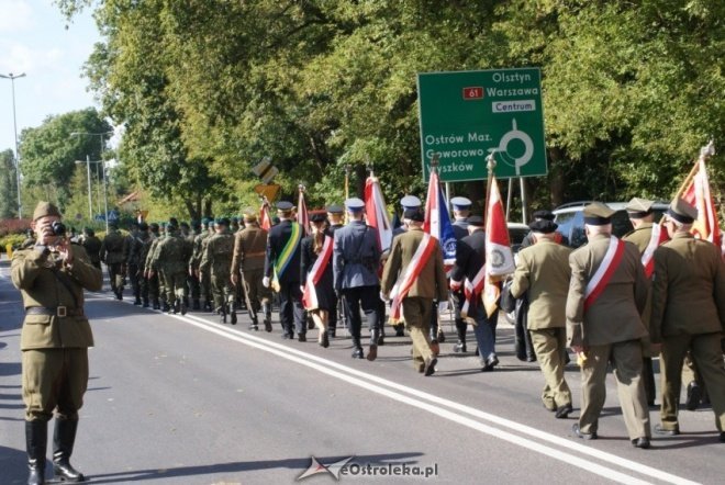 Uroczystości Święta Pułkowego w 90 Rocznice Bitwy Pod Zasławiem (19.09.2010) - zdjęcie #3 - eOstroleka.pl