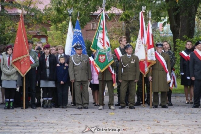 Uroczystości Święta Pułkowego w 90 Rocznice Bitwy Pod Zasławiem (19.09.2010) - zdjęcie #32 - eOstroleka.pl