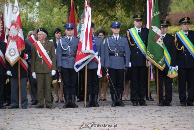 Uroczystości Święta Pułkowego w 90 Rocznice Bitwy Pod Zasławiem (19.09.2010) - zdjęcie #33 - eOstroleka.pl