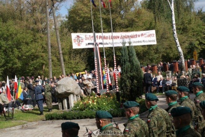 Uroczystości Święta Pułkowego w 90 Rocznice Bitwy Pod Zasławiem (19.09.2010) - zdjęcie #101 - eOstroleka.pl