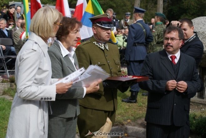 Uroczystości Święta Pułkowego w 90 Rocznice Bitwy Pod Zasławiem (19.09.2010) - zdjęcie #82 - eOstroleka.pl