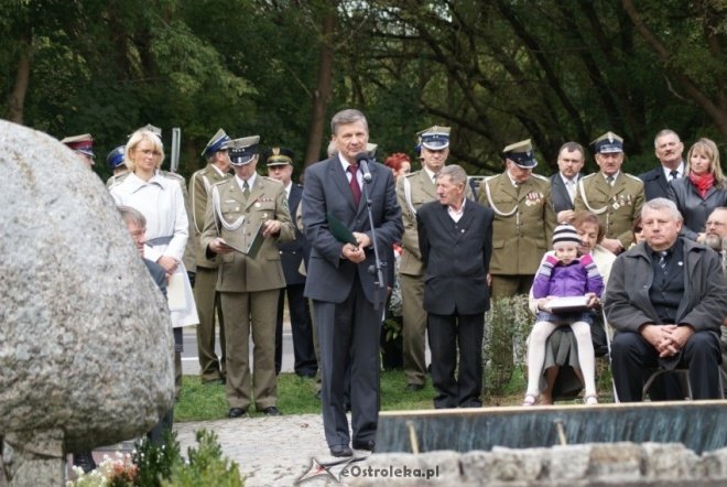 Uroczystości Święta Pułkowego w 90 Rocznice Bitwy Pod Zasławiem (19.09.2010) - zdjęcie #52 - eOstroleka.pl
