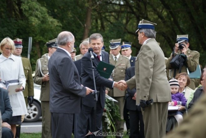 Uroczystości Święta Pułkowego w 90 Rocznice Bitwy Pod Zasławiem (19.09.2010) - zdjęcie #50 - eOstroleka.pl