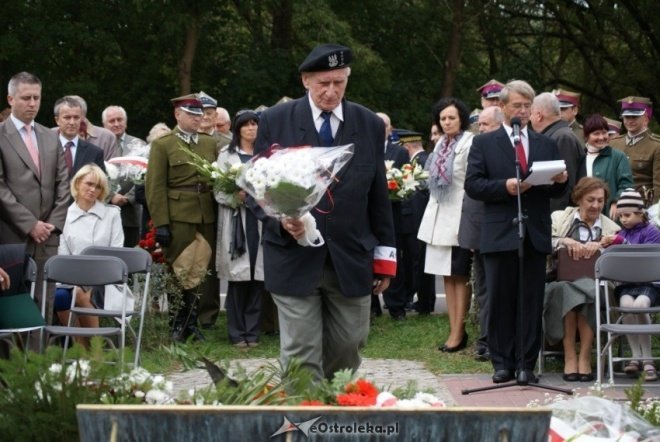 Uroczystości Święta Pułkowego w 90 Rocznice Bitwy Pod Zasławiem (19.09.2010) - zdjęcie #30 - eOstroleka.pl