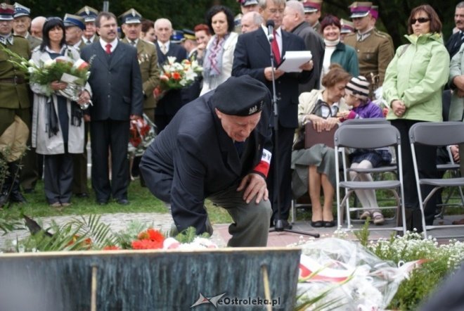 Uroczystości Święta Pułkowego w 90 Rocznice Bitwy Pod Zasławiem (19.09.2010) - zdjęcie #29 - eOstroleka.pl