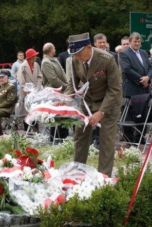 Uroczystości Święta Pułkowego w 90 Rocznice Bitwy Pod Zasławiem (19.09.2010) - zdjęcie #27 - eOstroleka.pl