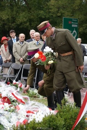 Uroczystości Święta Pułkowego w 90 Rocznice Bitwy Pod Zasławiem (19.09.2010) - zdjęcie #25 - eOstroleka.pl