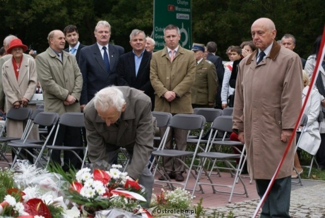 Uroczystości Święta Pułkowego w 90 Rocznice Bitwy Pod Zasławiem (19.09.2010) - zdjęcie #20 - eOstroleka.pl
