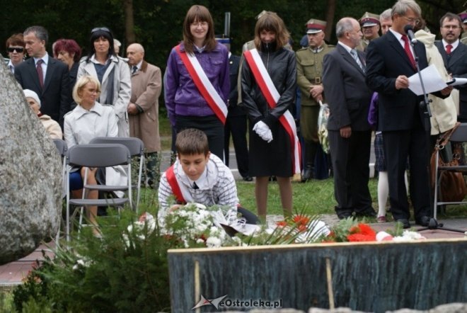Uroczystości Święta Pułkowego w 90 Rocznice Bitwy Pod Zasławiem (19.09.2010) - zdjęcie #15 - eOstroleka.pl