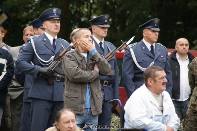 Uroczystości Święta Pułkowego w 90 Rocznice Bitwy Pod Zasławiem (19.09.2010) - zdjęcie #14 - eOstroleka.pl