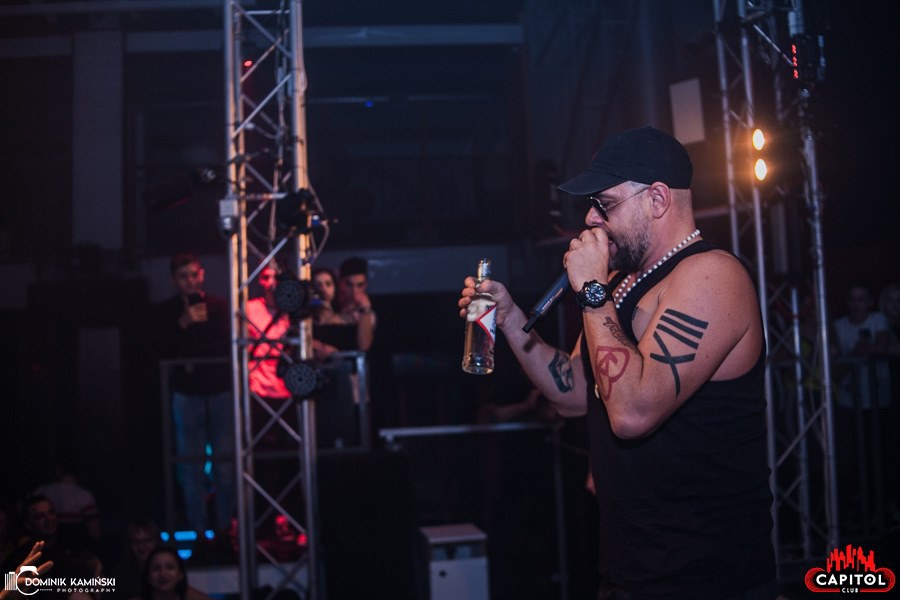 Andrzejki w Clubie Capitol Sypniewo. Wystąpił Tede [ZDJĘCIA] - zdjęcie #153 - eOstroleka.pl