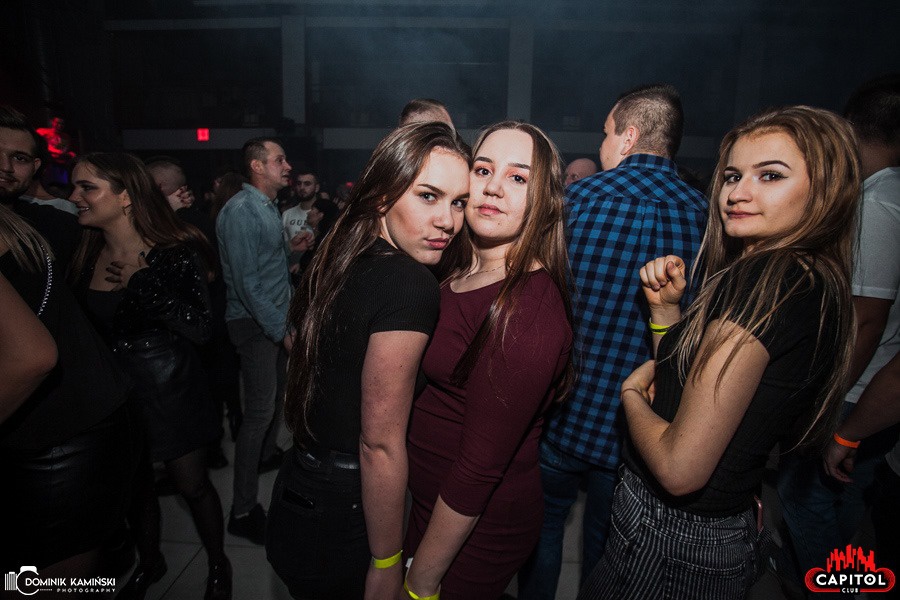 Andrzejki w Clubie Capitol Sypniewo. Wystąpił Tede [ZDJĘCIA] - zdjęcie #81 - eOstroleka.pl