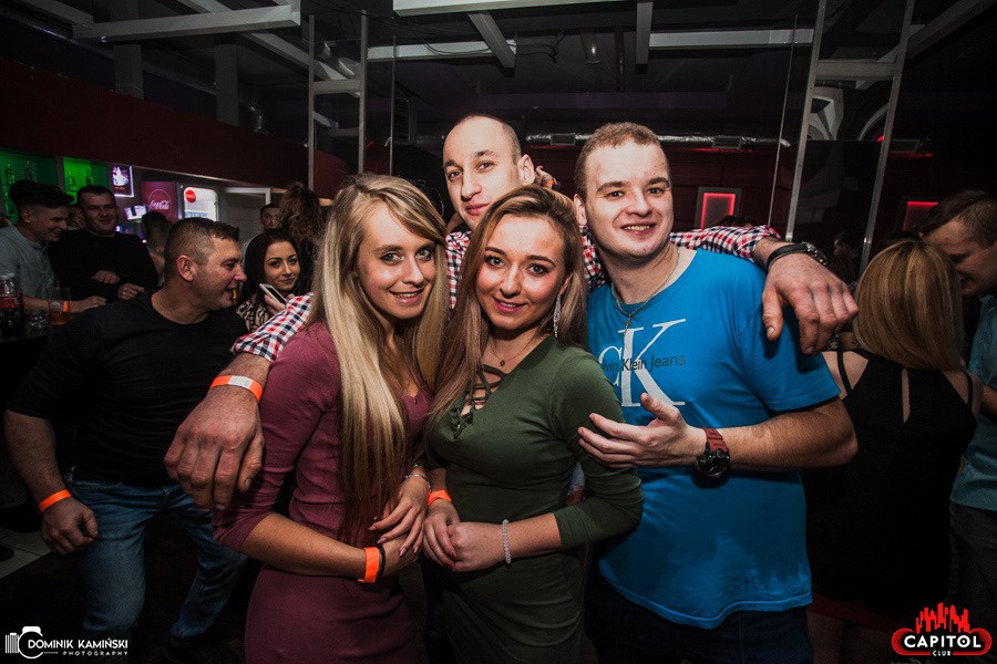 Andrzejki w Clubie Capitol Sypniewo. Wystąpił Tede [ZDJĘCIA] - zdjęcie #39 - eOstroleka.pl
