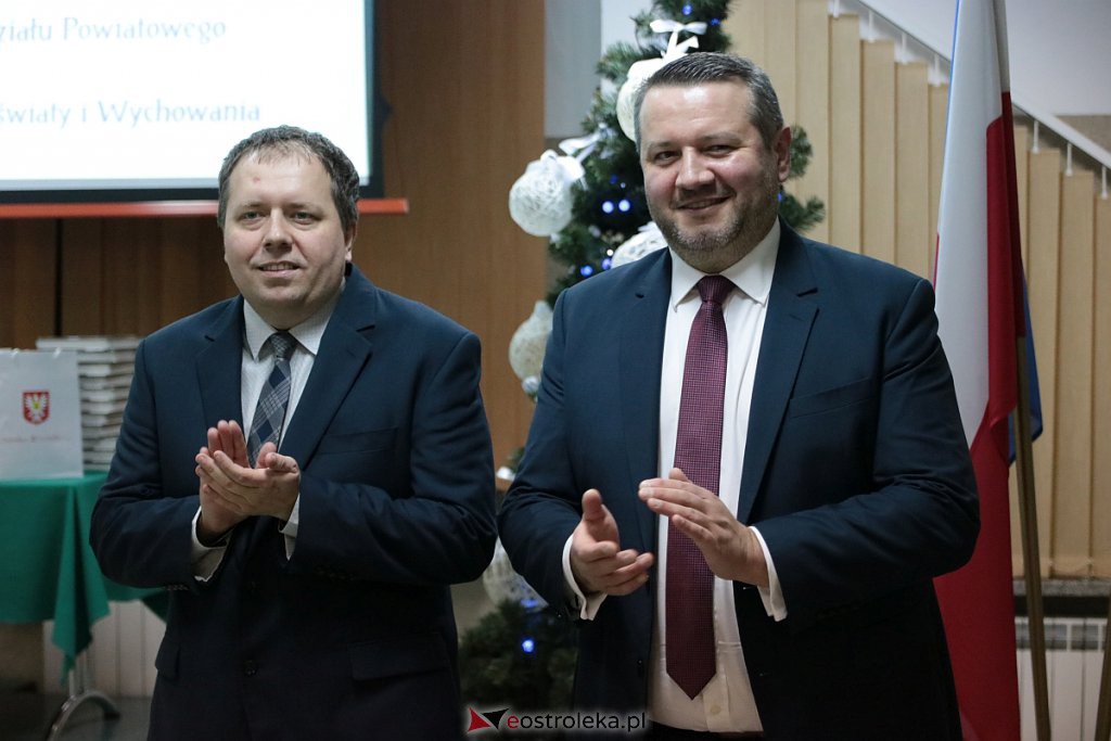 I Ostrołęckie dyktando dla Dorosłych [06.12.2019] - zdjęcie #89 - eOstroleka.pl