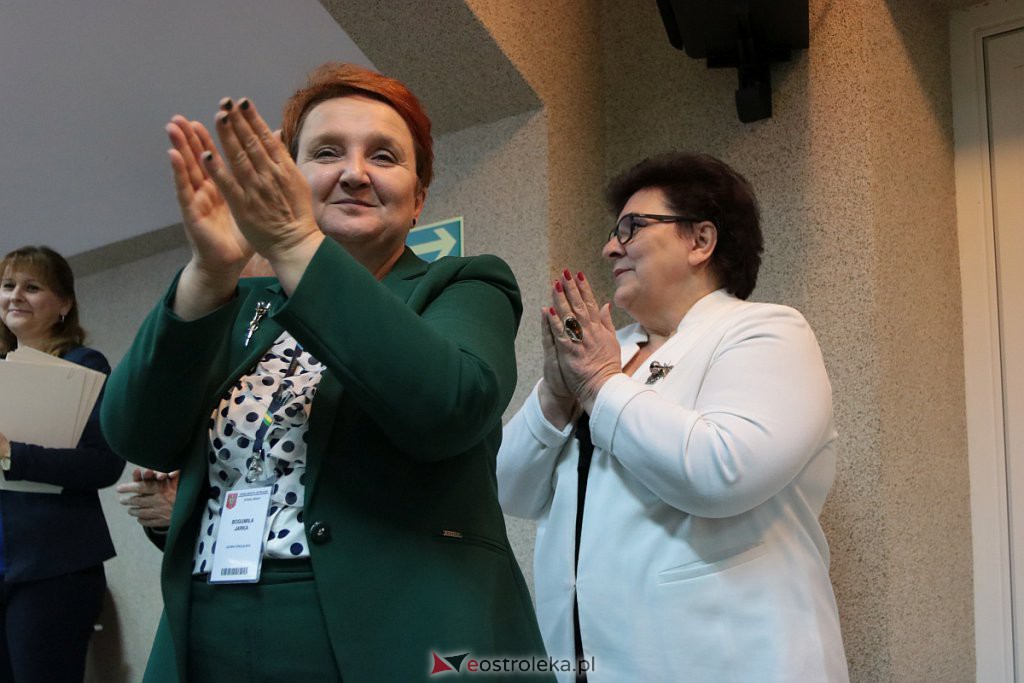 I Ostrołęckie dyktando dla Dorosłych [06.12.2019] - zdjęcie #86 - eOstroleka.pl