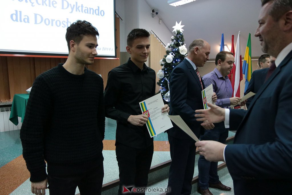 I Ostrołęckie dyktando dla Dorosłych [06.12.2019] - zdjęcie #76 - eOstroleka.pl