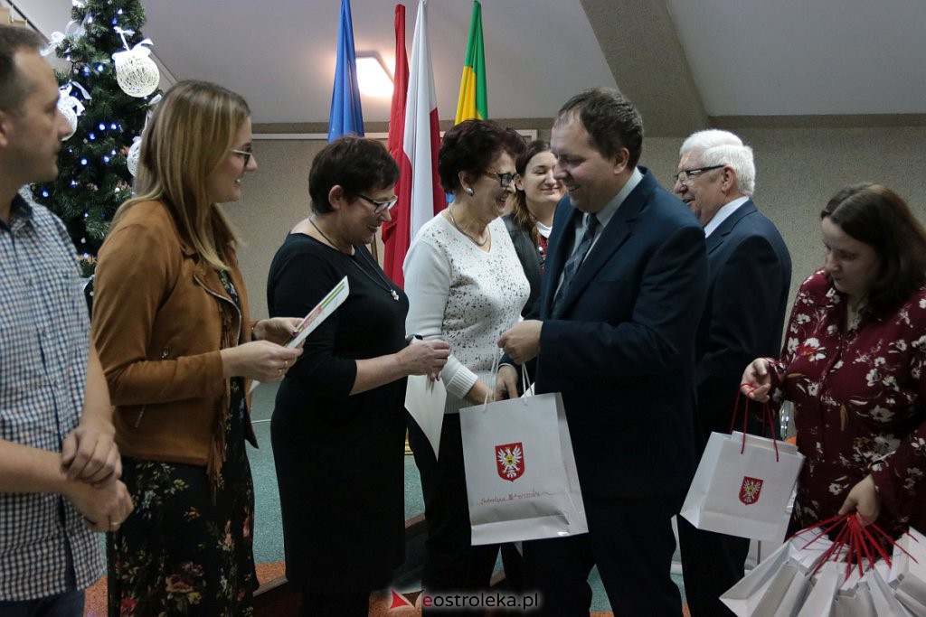 I Ostrołęckie dyktando dla Dorosłych [06.12.2019] - zdjęcie #67 - eOstroleka.pl