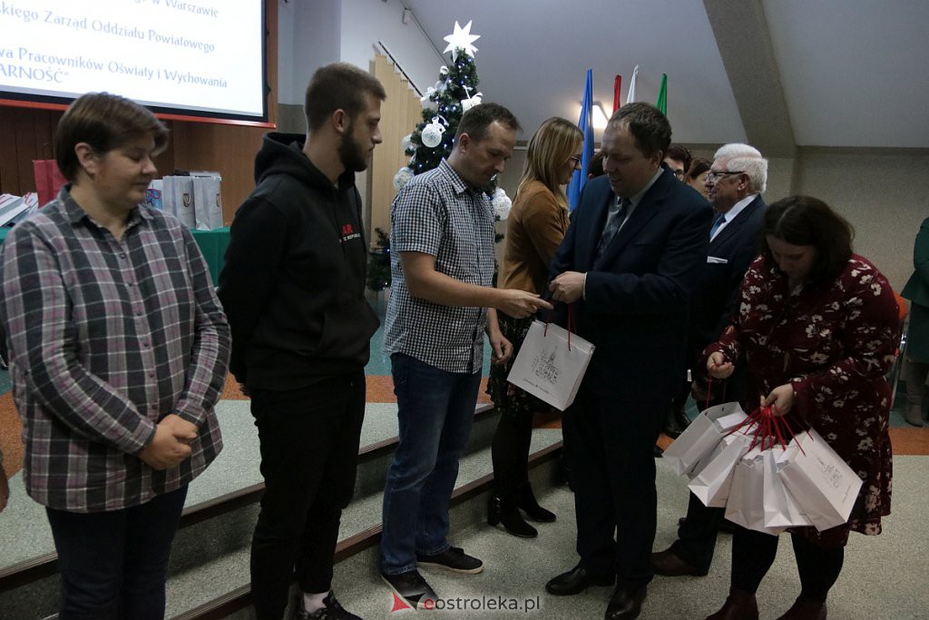 I Ostrołęckie dyktando dla Dorosłych [06.12.2019] - zdjęcie #65 - eOstroleka.pl