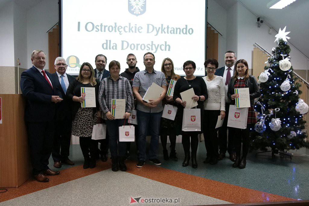 I Ostrołęckie dyktando dla Dorosłych [06.12.2019] - zdjęcie #60 - eOstroleka.pl