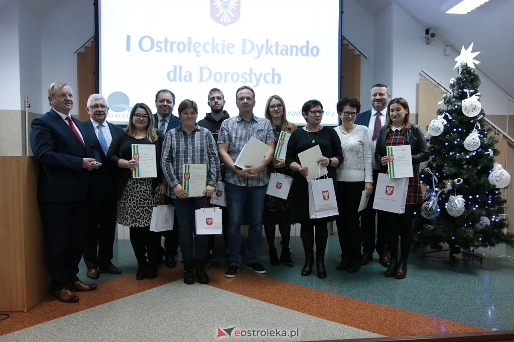 I Ostrołęckie dyktando dla Dorosłych [06.12.2019] - zdjęcie #59 - eOstroleka.pl
