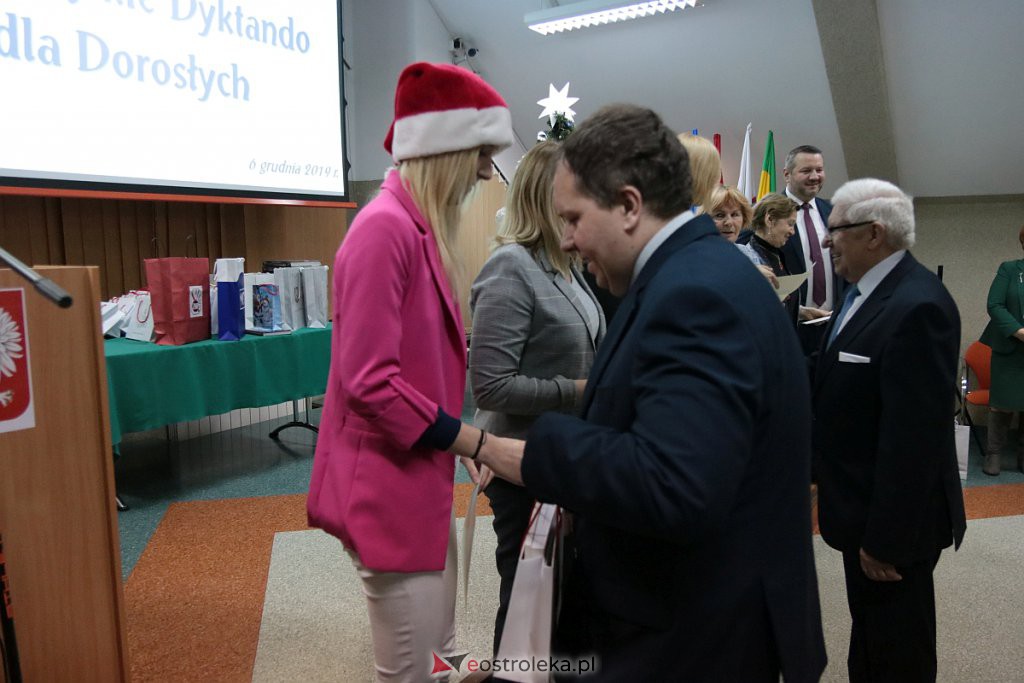 I Ostrołęckie dyktando dla Dorosłych [06.12.2019] - zdjęcie #50 - eOstroleka.pl