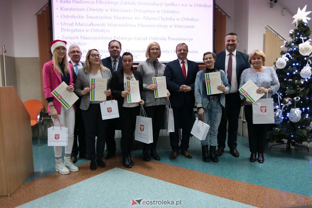 I Ostrołęckie dyktando dla Dorosłych [06.12.2019] - zdjęcie #49 - eOstroleka.pl
