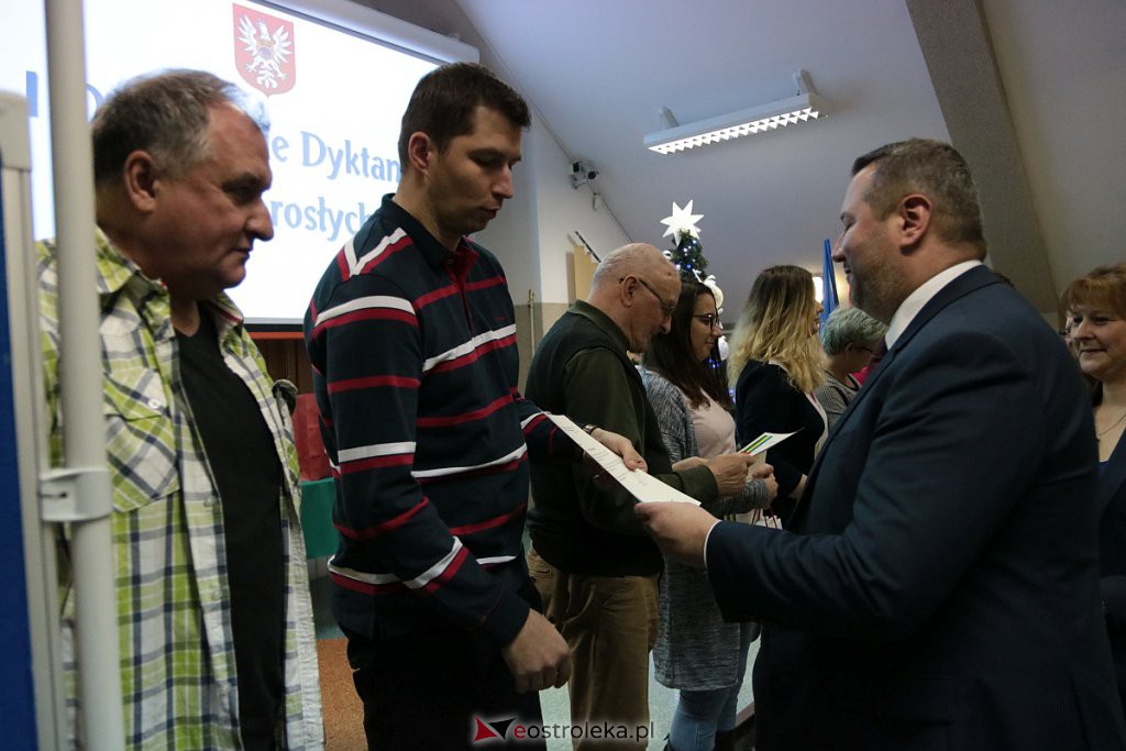 I Ostrołęckie dyktando dla Dorosłych [06.12.2019] - zdjęcie #43 - eOstroleka.pl