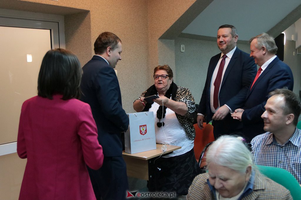 I Ostrołęckie dyktando dla Dorosłych [06.12.2019] - zdjęcie #38 - eOstroleka.pl