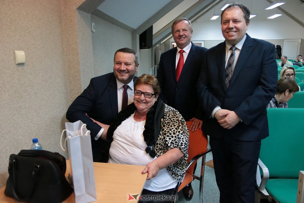 I Ostrołęckie dyktando dla Dorosłych [06.12.2019] - zdjęcie #37 - eOstroleka.pl