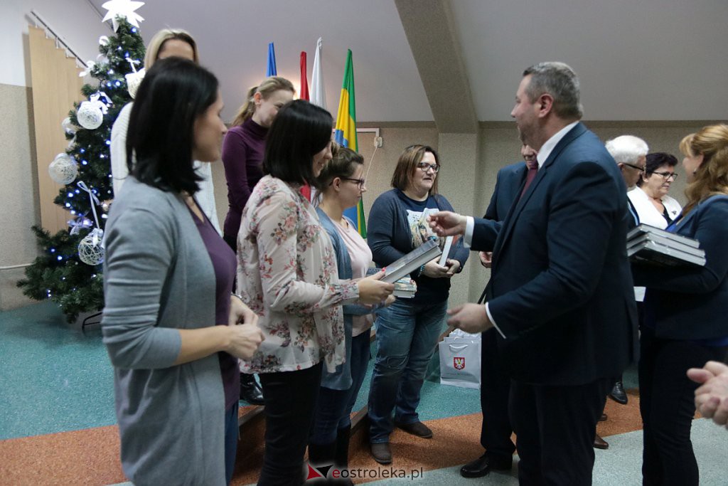 I Ostrołęckie dyktando dla Dorosłych [06.12.2019] - zdjęcie #32 - eOstroleka.pl