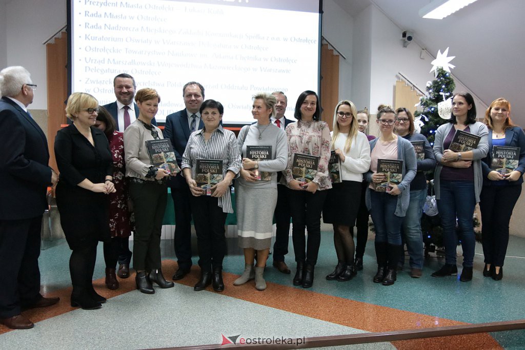 I Ostrołęckie dyktando dla Dorosłych [06.12.2019] - zdjęcie #30 - eOstroleka.pl