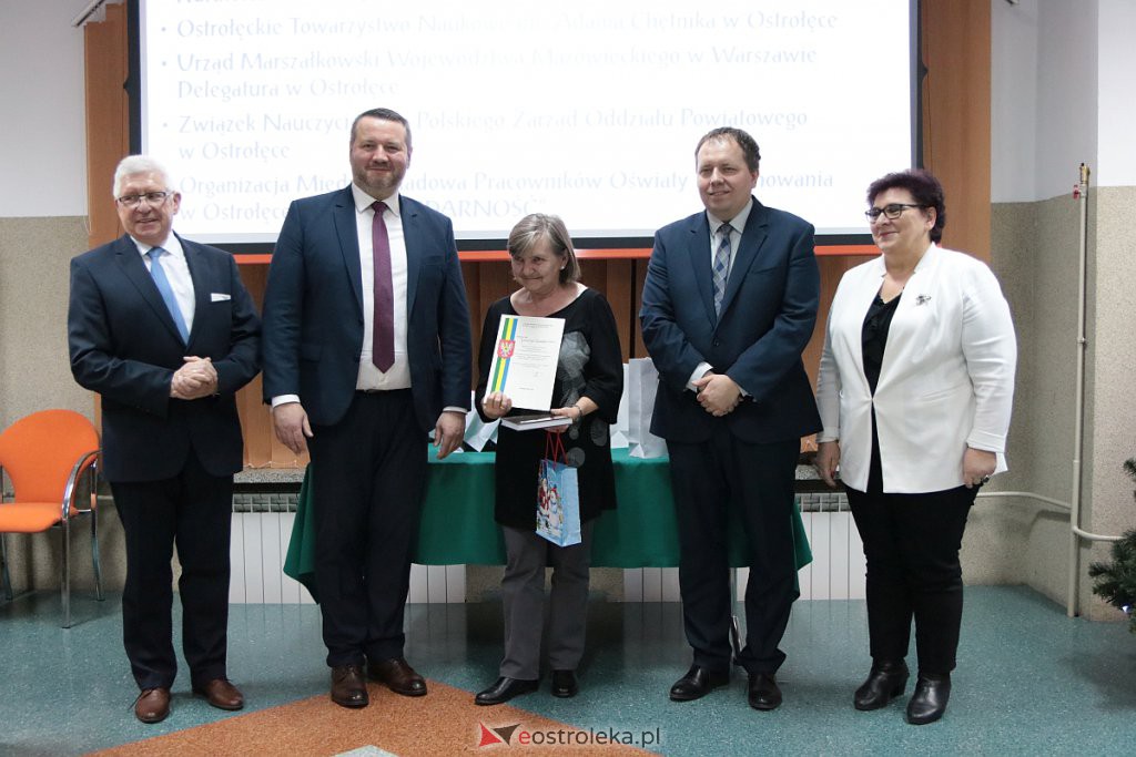 I Ostrołęckie dyktando dla Dorosłych [06.12.2019] - zdjęcie #17 - eOstroleka.pl