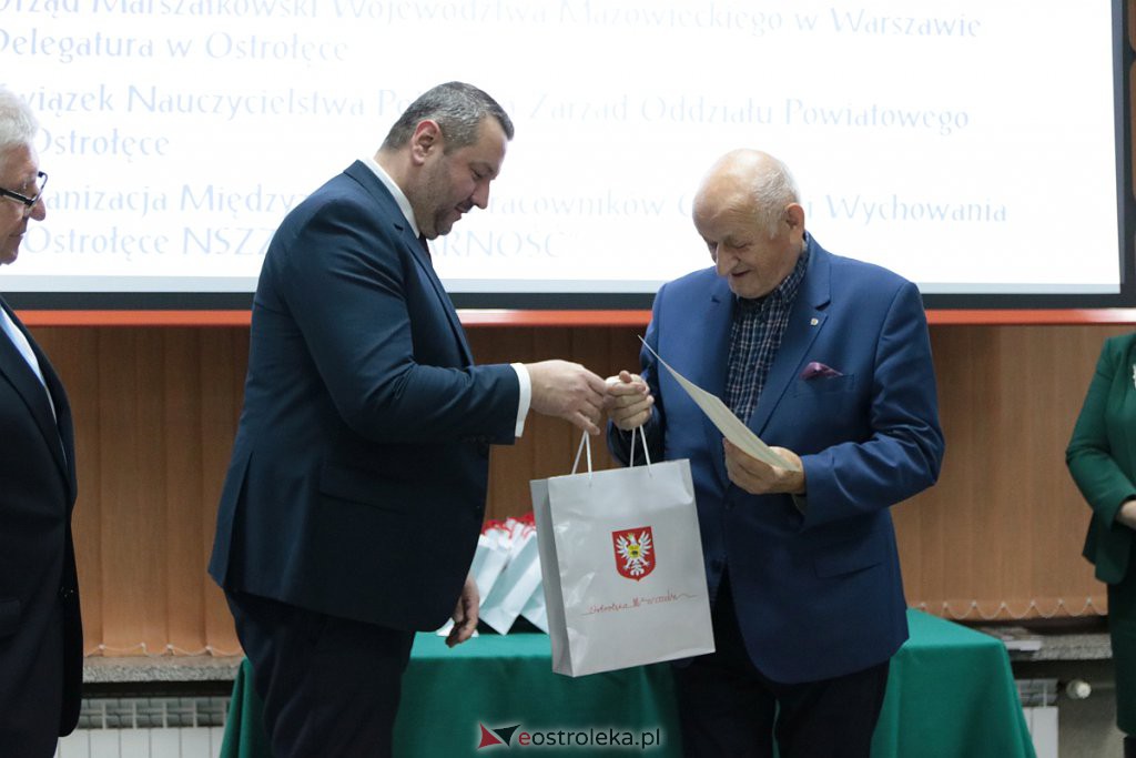 I Ostrołęckie dyktando dla Dorosłych [06.12.2019] - zdjęcie #11 - eOstroleka.pl