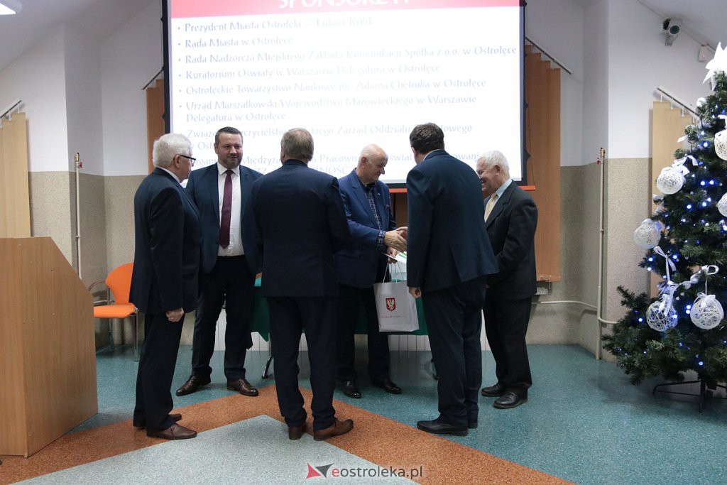 I Ostrołęckie dyktando dla Dorosłych [06.12.2019] - zdjęcie #10 - eOstroleka.pl