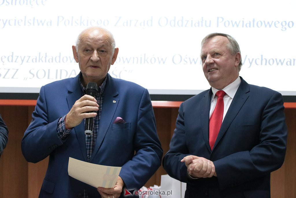 I Ostrołęckie dyktando dla Dorosłych [06.12.2019] - zdjęcie #4 - eOstroleka.pl