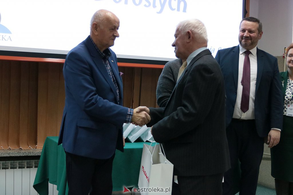 I Ostrołęckie dyktando dla Dorosłych [06.12.2019] - zdjęcie #2 - eOstroleka.pl