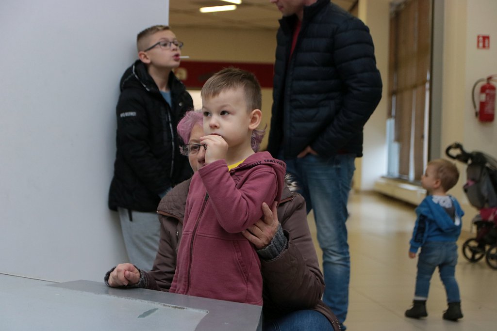 Mikołajki w Hali targowej Feniks [07.12.2019] - zdjęcie #47 - eOstroleka.pl